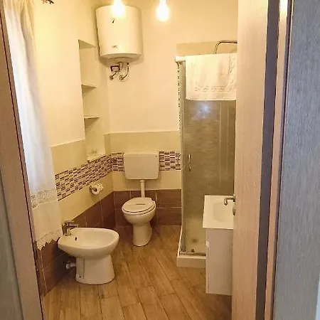 La Terrazza Di Athena Sweet בית הארחה